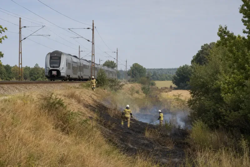Ny gräsbrand stoppar tåg mellan skånska städer