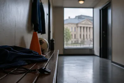 Idrottsledare döms till fängelse för sexualbrott