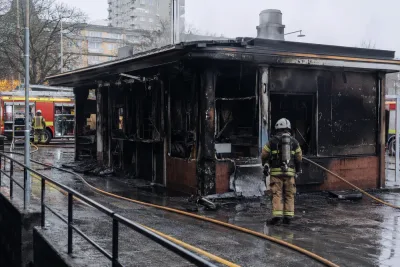 Brand förstörde Telegrillen vid Telefonplan