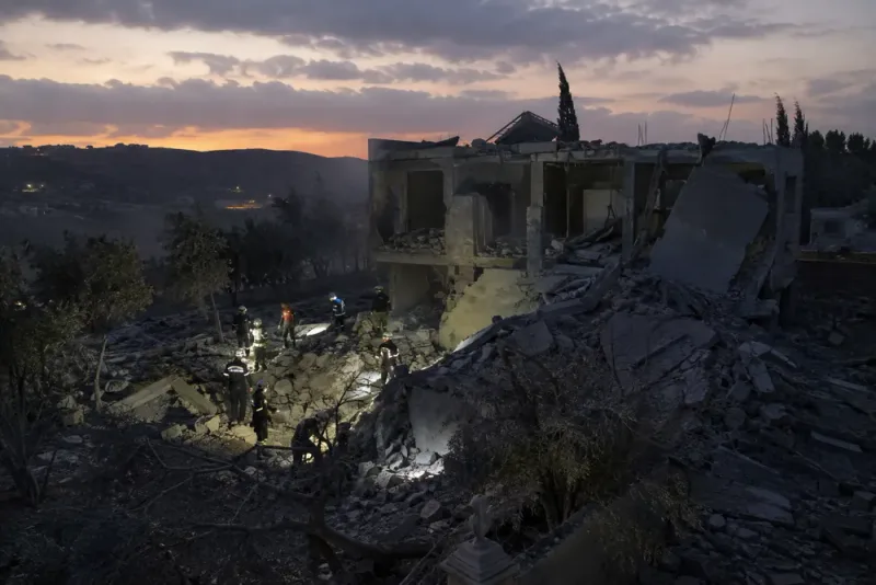 Sju dödade när israelisk attack träffade bostad