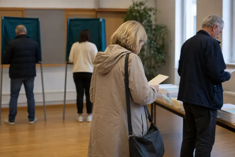 Finspångs väljare väger frågor inför valet