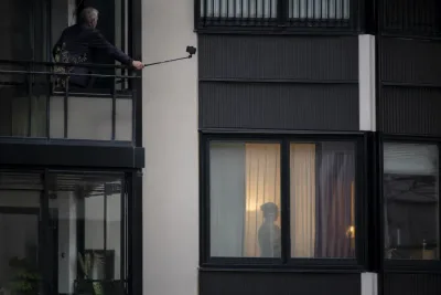 60-åring döms för upprepad förföljelse av granne