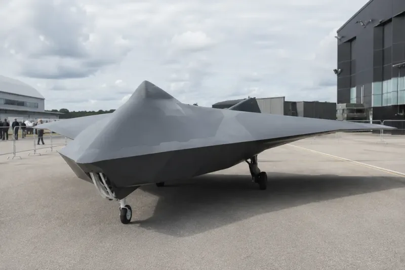 Saab visar nytt obemannat stridsflygkoncept