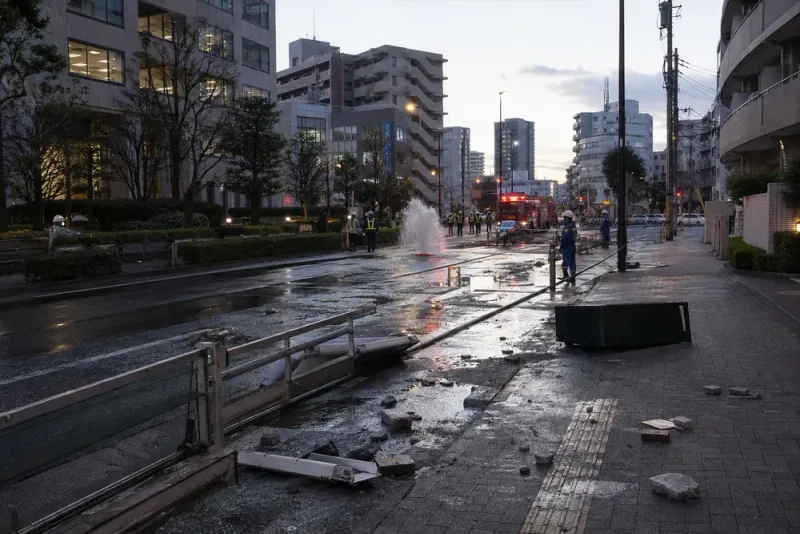 Minst 37 skadade efter kraftigt skalv nära Tokyo