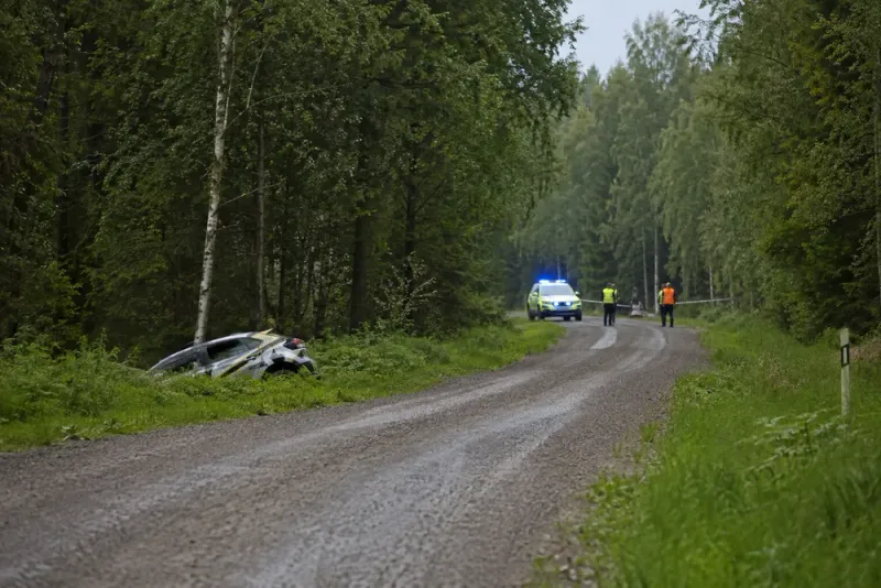 Rallyförare omkom – tävlingen avbröts
