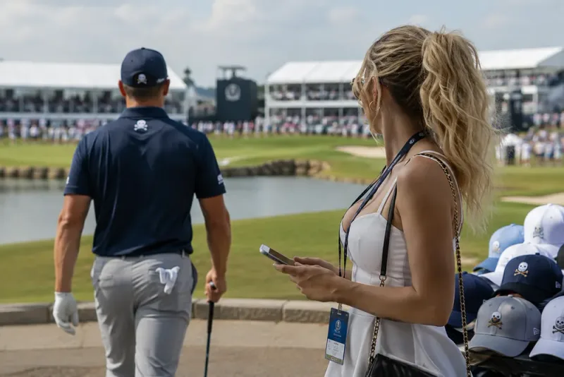 Bryson DeChambeau kopplas ihop med Mikayla Demaiter