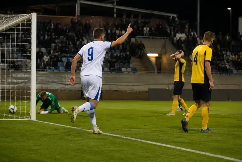 Christoffer Nyman sköt Norrköping nio poäng före