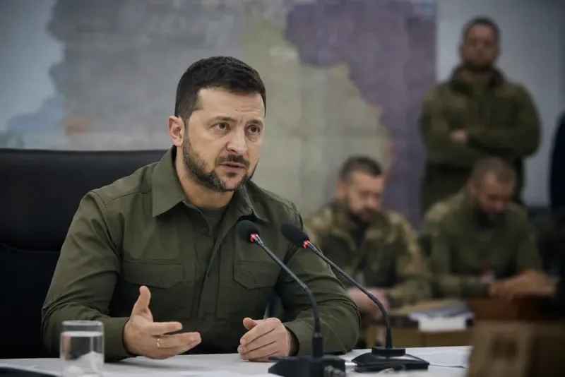 Zelenskyj varnar för 300 000 nya ryska soldater