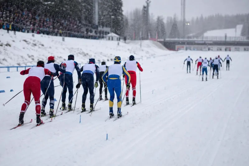 Svenska åkarna sågar FIS nya upplägg