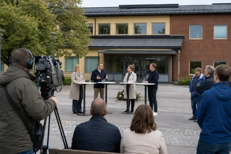Valturné inleddes med politikerdueller i Ljusdal