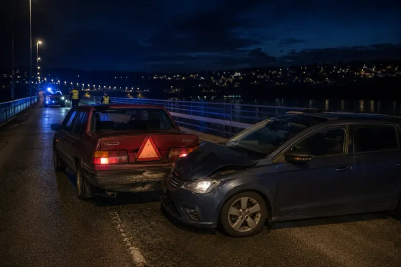Politiker misstänks för grovt rattfylleri efter krock