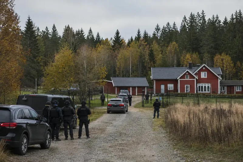 Två män häktningsbegärda efter polisinsats i Strömsund