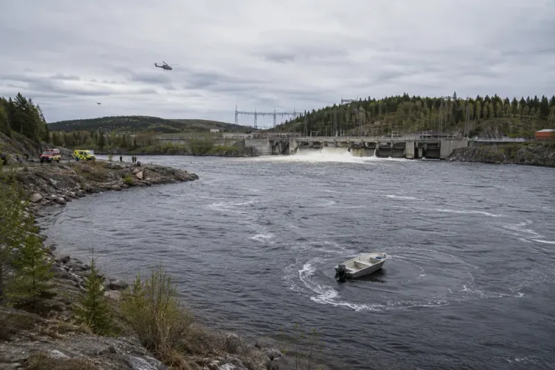 Man i 40-årsåldern saknas efter båtfärd