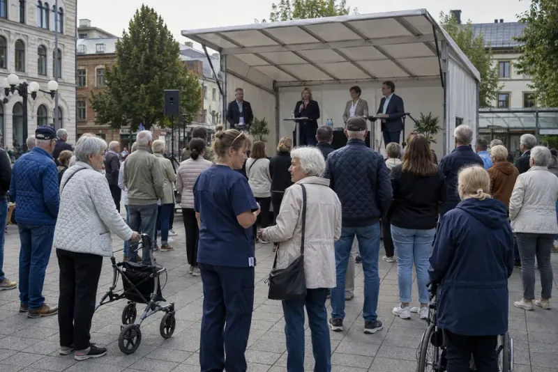 Socialdemokraterna lovar mer pengar till vård och hemtjänst