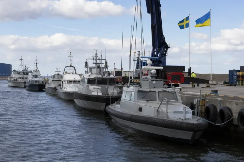 Tio svenska kustbevakningsbåtar skickas till Ukraina
