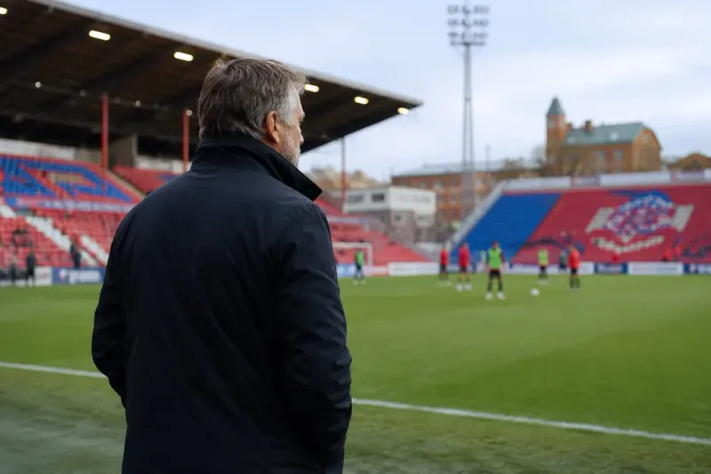 Mikael Stahre tar över Helsingborgs IF
