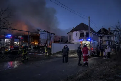 Över 200 evakuerade efter drönarattack nära Kiev