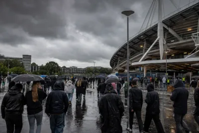 Fans kräver pengar tillbaka efter inställd SHM-konsert