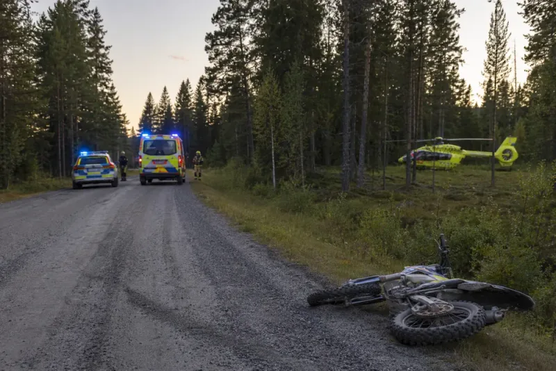 Man svårt skadad efter crossolycka utanför Vilhelmina