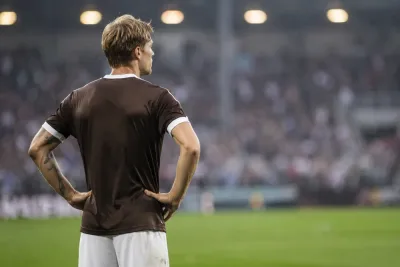 Eric Smith nobbar flera klubbanbud i sommar