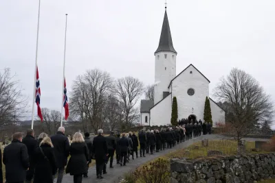 Norge samlas i sorg efter kung Haralds död
