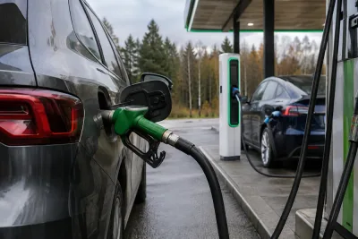 Centerpartiet vill pressa priset på förnybara drivmedel