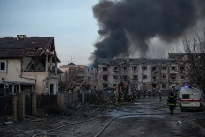 Minst 38 döda efter explosioner vid Kiev