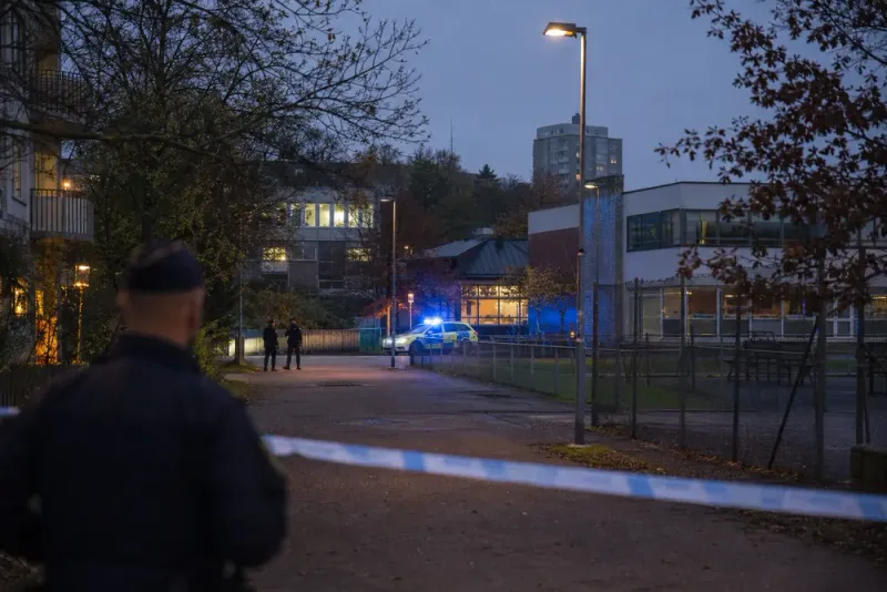 Fyra män åtalas för mordet i Tolered