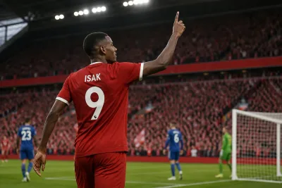 Michael Owen tror på Alexander Isak