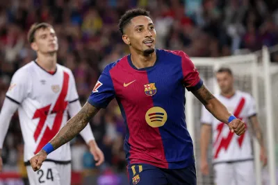 Raphinha sköt Barcelona till tredje raka
