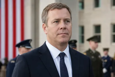 Dan Driscoll avgår som USA arméminister