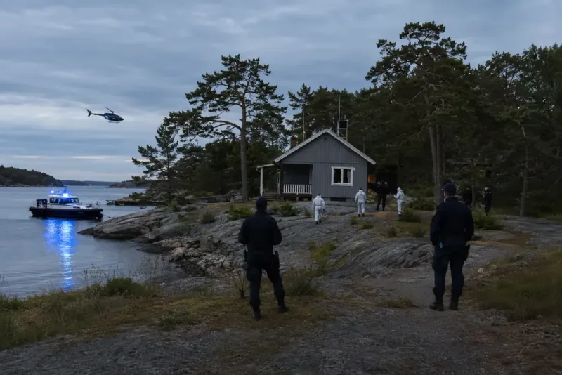 57-årig man häktad efter mord i skärgården