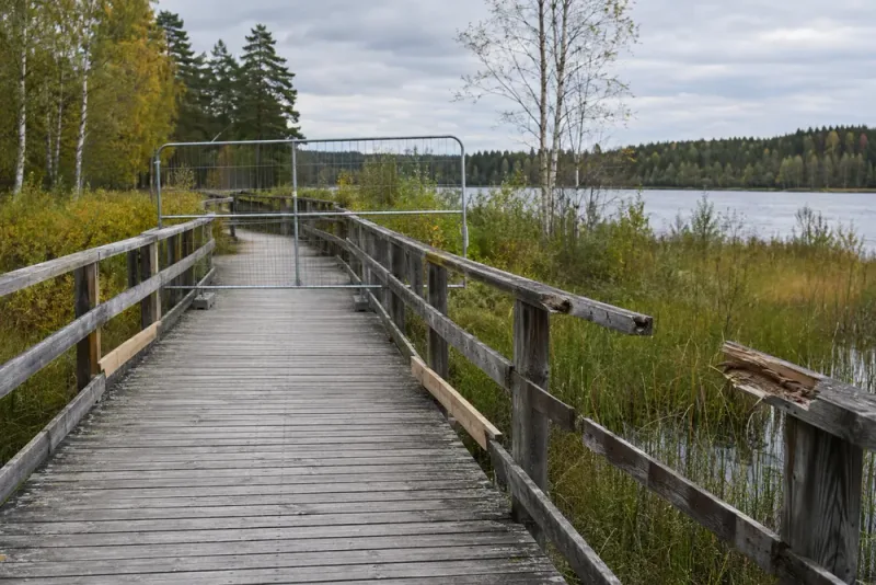 Umeå stänger Kinabron efter fortsatt skadegörelse