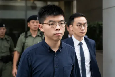 Joshua Wong erkänner sig skyldig i säkerhetsmål