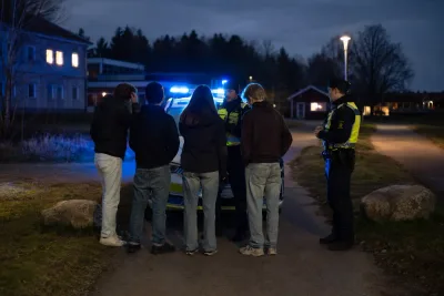 Polis larmades till fest med berusade minderåriga