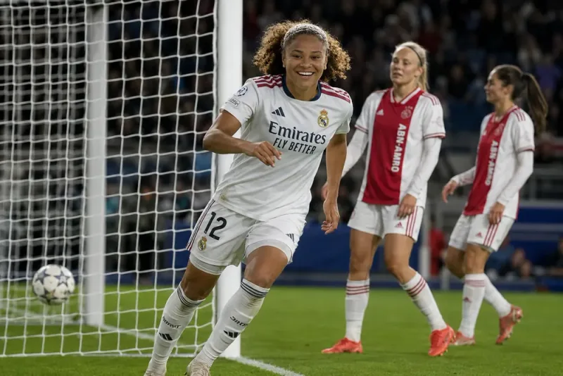 Felicia Schröder sköt Real Madrid vidare