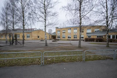 Skolnedläggningar hotar när elevkullarna krymper