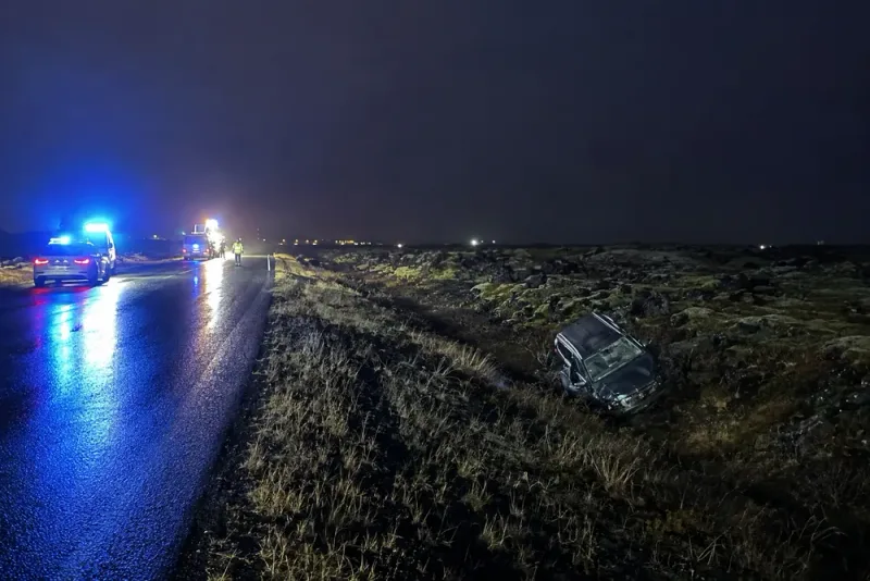 Tre unga dog i singelolycka på Island