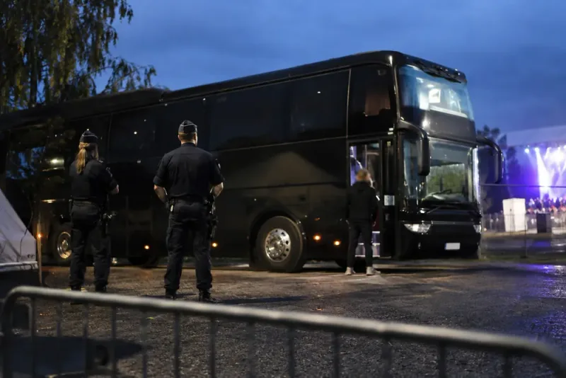 Roc Boyz JO-anmäler Umeåpolisen efter narkotikainsats