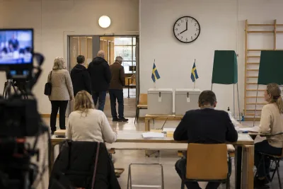 TV4 väntar med valundersökningen tills vallokalerna stängt
