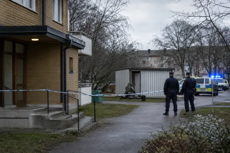Bombskydd kallades efter fynd i Märsta