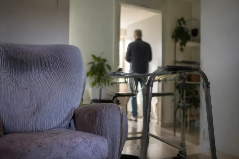 Hemtjänstman åtalas för våldtäkter mot äldre