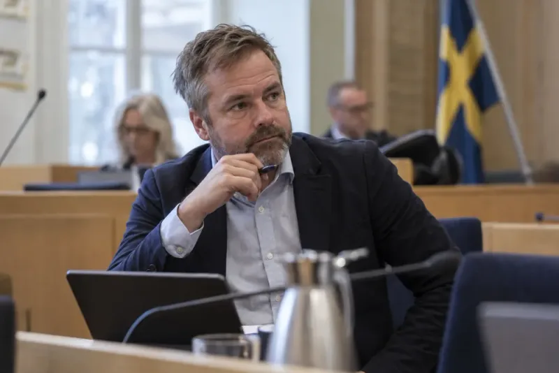 Olle Löfgren toppar Liberalerna efter tre mandatperioder
