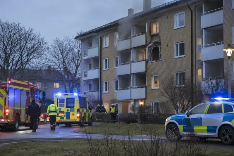 Larm om explosion i lägenhet i Falköping