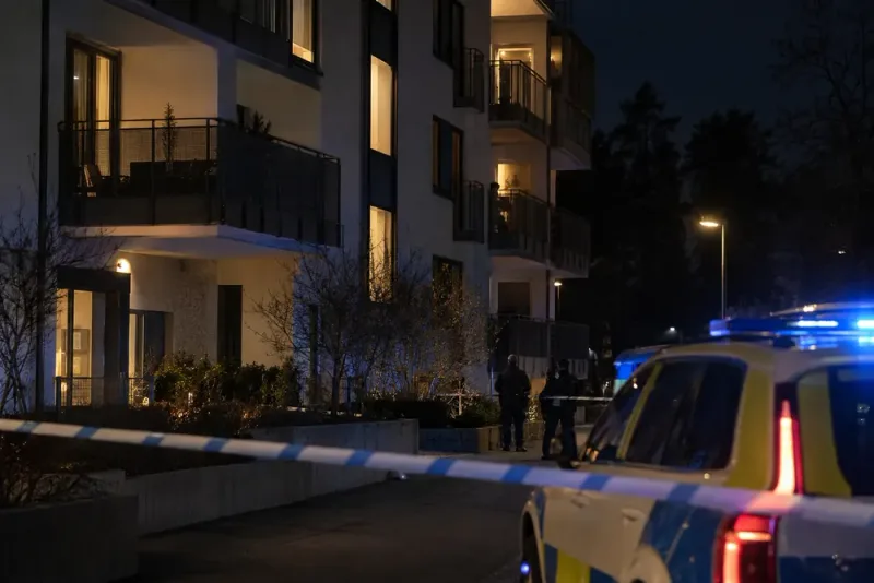 Man död efter fall – mord utreds