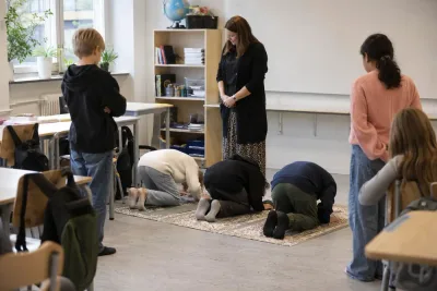 Skolbön på lektionstid väcker kritik efter beslut