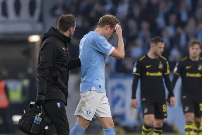 Otto Rosengren skadad när Malmö FF kryssade