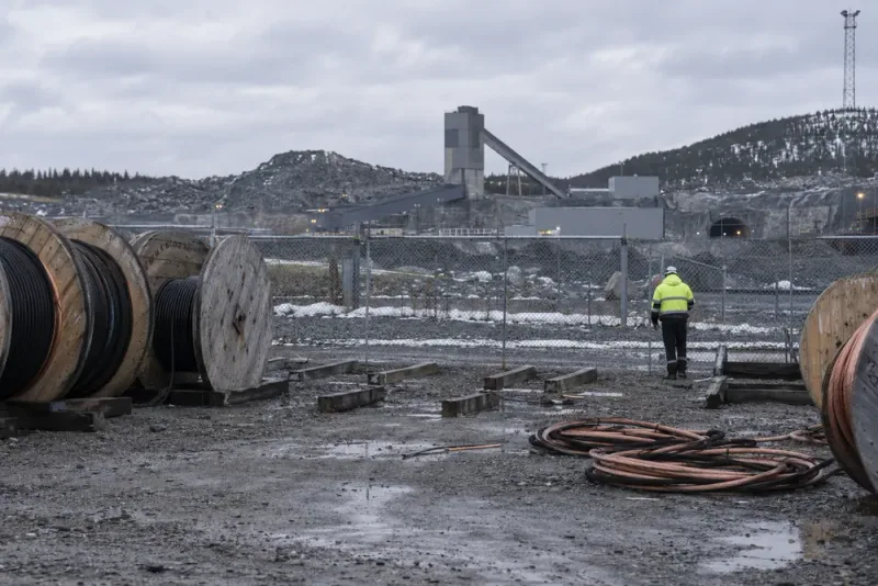 Kopparkabel för över 400 000 stulen från gruva