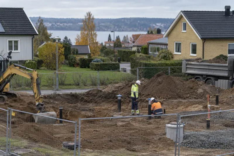 KD vill att kommunen köper giftdrabbade fastigheter