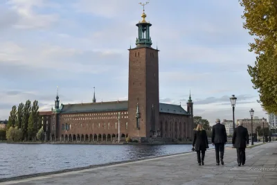 Moderaterna öppnar för minoritetsstyre i Stockholm